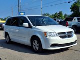 Used 2013 Dodge Grand Caravan SXT image 3