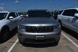 Used 2019 Jeep Grand Cherokee Laredo image 2