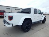 Used 2023 Jeep Gladiator Overland image 3