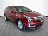 Used 2017 Cadillac XT5 FWD image 2