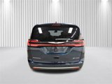 New 2022 Chrysler Pacifica Pinnacle image 4