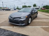 Used 2018 Toyota Camry LE image 6