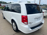Used 2018 Dodge Grand Caravan SXT image 4
