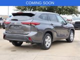 Used 2021 Toyota Highlander LE image 5