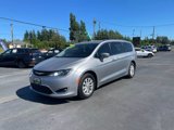 Used 2017 Chrysler Pacifica Touring-L image 3