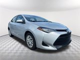 Used 2018 Toyota Corolla LE image 3