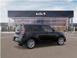 New 2025 Kia Soul LX image 3