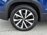 Certified 2022 Volkswagen Taos SE w/ Panoramic Sunroof Package image 4