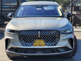 New 2025 Lincoln Nautilus Premier image 2