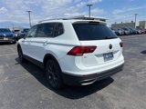 Certified 2022 Volkswagen Tiguan SE image 5