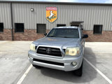 Used 2006 Toyota Tacoma PreRunner image 2