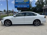 Used 2018 Volkswagen Passat 2.0T R-Line w/ R-Line Lighting Package image 2