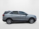 Used 2023 Chevrolet Equinox LS image 4
