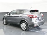 Used 2022 Nissan Rogue Sport S image 3