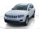 Used 2015 Jeep Compass Latitude image 2