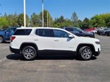 Used 2023 GMC Acadia SLE image 4