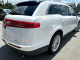 Used 2013 Lincoln MKT AWD image 3