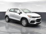 Used 2018 Chevrolet Trax LS image 2
