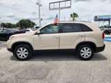 Used 2011 Kia Sorento LX w/ Convenience Pkg image 5