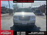 Used 2010 Chrysler Town & Country Touring image 2