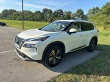 Used 2021 Nissan Rogue SL image 2