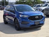 Used 2022 Ford Edge SE w/ Black Appearance Package image 3