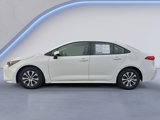 Used 2022 Toyota Corolla LE image 3