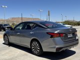 Used 2023 Nissan Altima 2.5 SV image 5