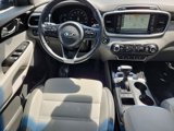 Used 2018 Kia Sorento SX image 4