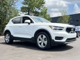 Used 2020 Volvo XC40 T5 Momentum w/ Protection Package image 3