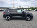 Used 2022 Volkswagen Taos SE image 3