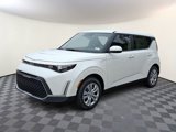 New 2025 Kia Soul LX image 3