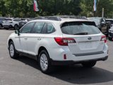 Used 2017 Subaru Outback 2.5i image 3