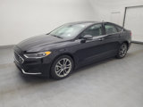 Used 2020 Ford Fusion SEL image 2