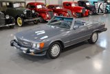 Used 1988 Mercedes-Benz 560 SL image 2