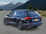 Used 2021 Volkswagen Tiguan SE image 4