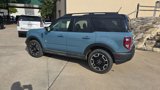 Used 2021 Ford Bronco Sport Outer Banks w/ Outer Banks Package (96D) image 2