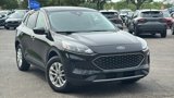 Certified 2022 Ford Escape SE w/ Convenience Package image 2