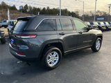 New 2025 Jeep Grand Cherokee Laredo image 3