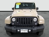 Used 2017 Jeep Wrangler Unlimited Sahara w/ Connectivity Group image 6