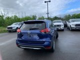 Used 2018 Nissan Rogue SV image 2