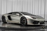 Used 2014 Lamborghini Aventador LP 700-4 image 2