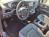 New 2025 Chrysler Pacifica Select image 4