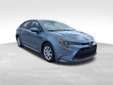 Used 2022 Toyota Corolla LE image 2