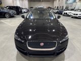 Used 2018 Jaguar XE Premium image 2