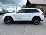 Used 2017 Jeep Grand Cherokee Limited w/ Luxury Group II image 2