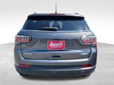 Used 2019 Jeep Compass Latitude w/ Cold Weather Group image 4