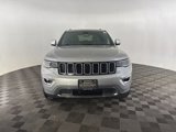 Used 2019 Jeep Grand Cherokee Limited w/ Luxury Group II image 2