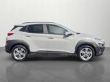 Used 2022 Hyundai Kona SEL image 4
