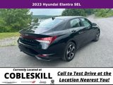 Used 2023 Hyundai Elantra SEL w/ Convenience Package image 4